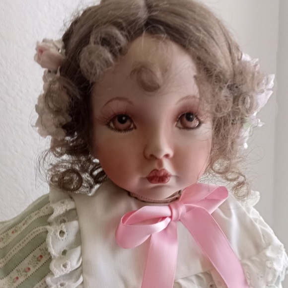 1991 Artist Reproduction Porcelain Doll Emily Dianna Effner   19" - Picture 2 of 11